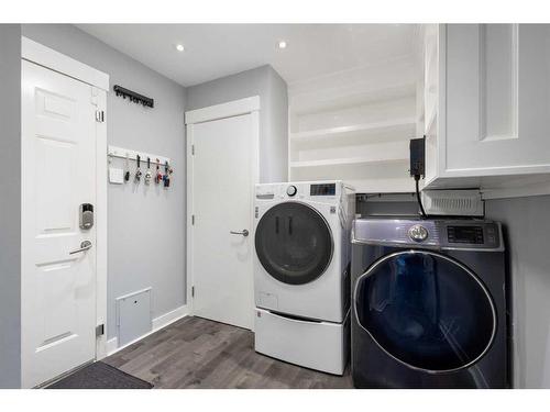 8 Edgevalley Manor Nw, Calgary, AB - Indoor Photo Showing Laundry Room