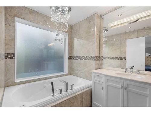 8 Edgevalley Manor Nw, Calgary, AB - Indoor Photo Showing Bathroom