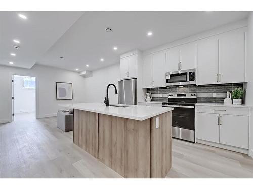 2140 54 Avenue Sw, Calgary, AB - Indoor Photo Showing Kitchen With Upgraded Kitchen