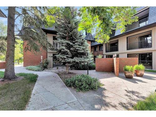 1302-4001A 49 Street Nw, Calgary, AB 