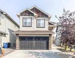 143 New Brighton Close SE Calgary, AB T2Z 0E4