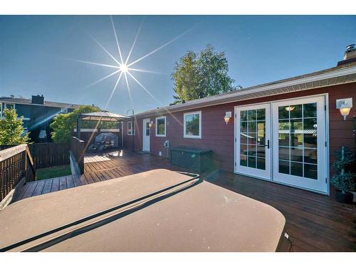 248 Nottingham Road Nw, Calgary, AB - Outdoor With Deck Patio Veranda