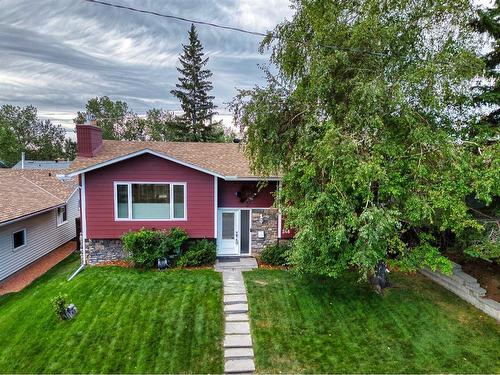 248 Nottingham Road Nw, Calgary, AB - Outdoor