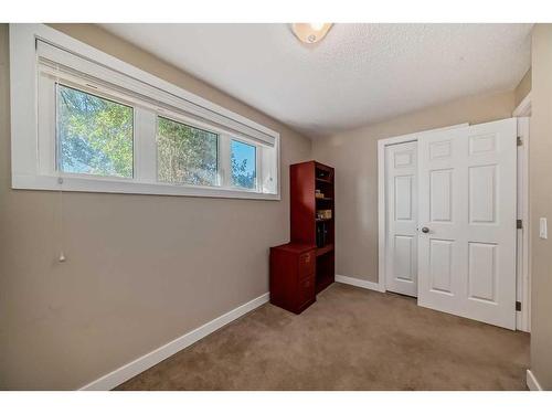 248 Nottingham Road Nw, Calgary, AB - Indoor