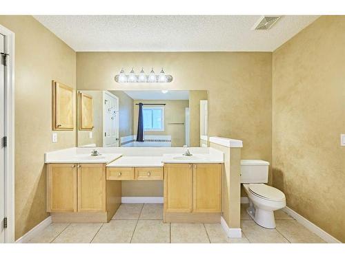 119 Cougar Ridge Drive Sw, Calgary, AB - Indoor Photo Showing Bathroom