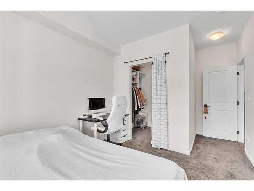 4305-15 Sage Meadows Landing Nw, Calgary, AB - Indoor Photo Showing Bedroom