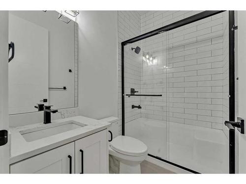 123 Saddlepeace Manor Ne, Calgary, AB - Indoor Photo Showing Bathroom