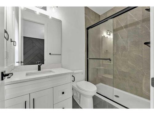 123 Saddlepeace Manor Ne, Calgary, AB - Indoor Photo Showing Bathroom