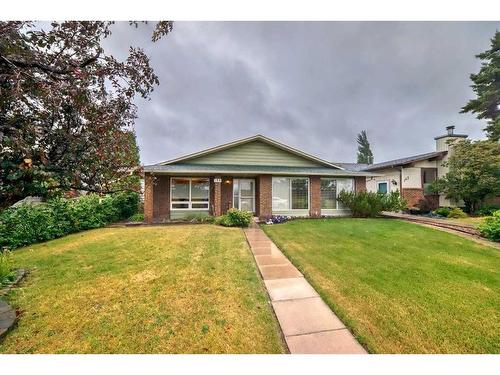 158 Maunsell Close Ne, Calgary, AB - Outdoor With Facade