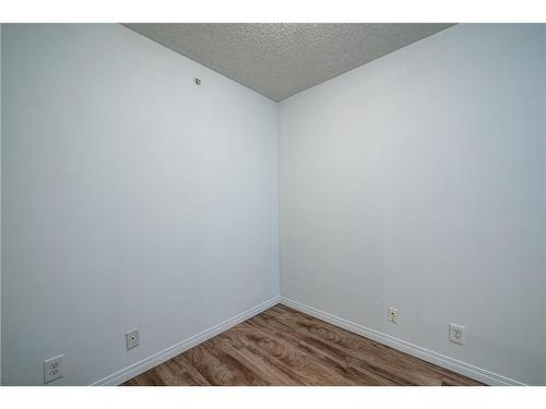 311-1111 6 Avenue Sw, Calgary, AB - Indoor Photo Showing Other Room