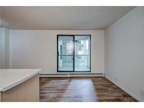 311-1111 6 Avenue Sw, Calgary, AB - Indoor Photo Showing Other Room