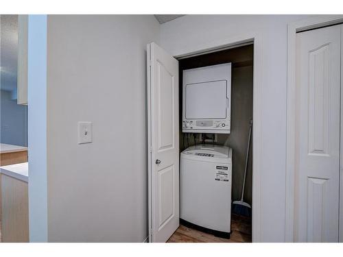 311-1111 6 Avenue Sw, Calgary, AB - Indoor Photo Showing Laundry Room