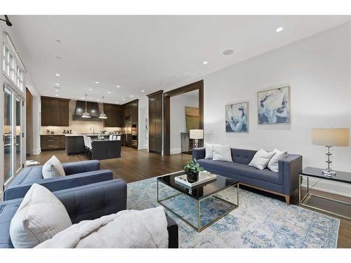 1416 21A Street Nw, Calgary, AB - Indoor Photo Showing Living Room