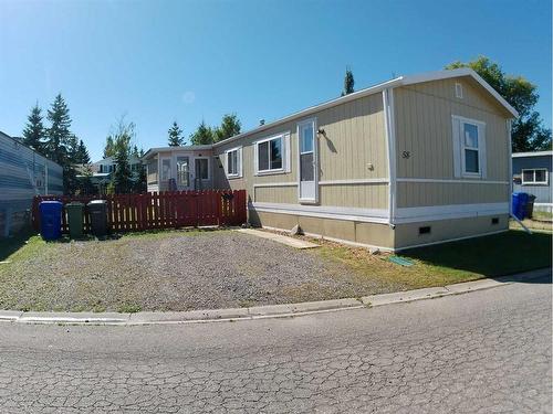 58-5103 61 Avenue, Olds, AB 