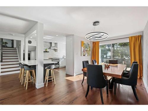 210 Canterbury Place Sw, Calgary, AB - Indoor Photo Showing Dining Room