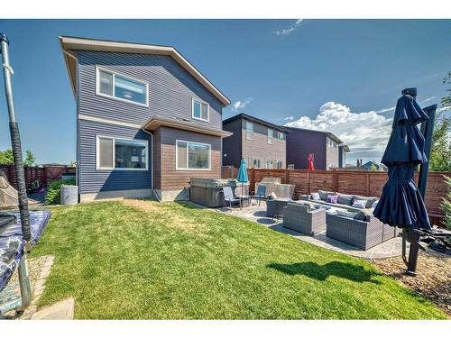 572 Chinook Gate Square Sw, Airdrie, AB - Outdoor With Exterior