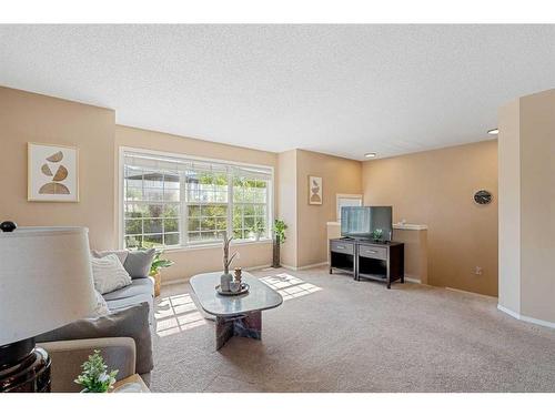 286 Tuscany Springs Boulevard Nw, Calgary, AB - Indoor Photo Showing Kitchen With Double Sink