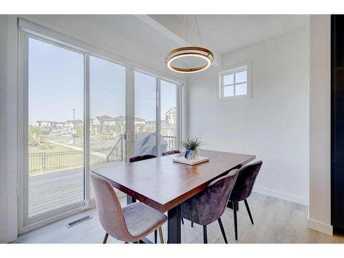 3 Lawrence Green Se, Airdrie, AB - Indoor Photo Showing Dining Room