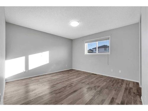 163 Taravista Drive Ne, Calgary, AB - Indoor Photo Showing Bedroom