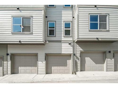 130-2117 81 Street, Calgary, AB - Outdoor