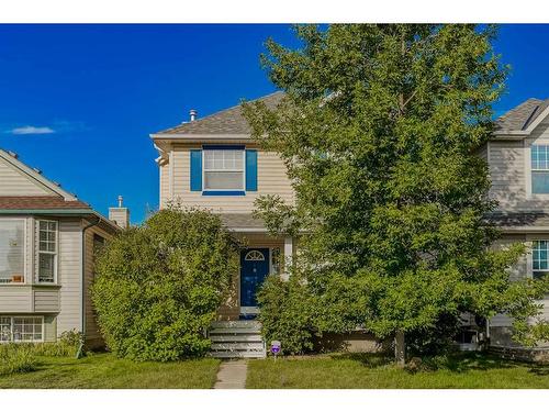 89 Cramond Crescent Se, Calgary, AB - Outdoor