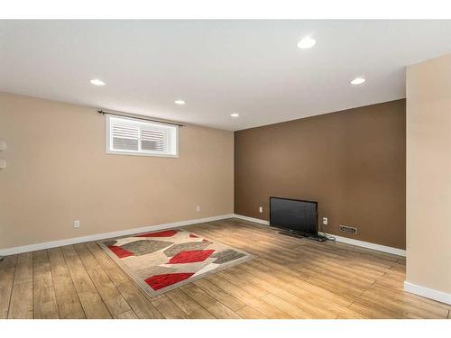 267 Silverado Drive Sw, Calgary, AB - Indoor