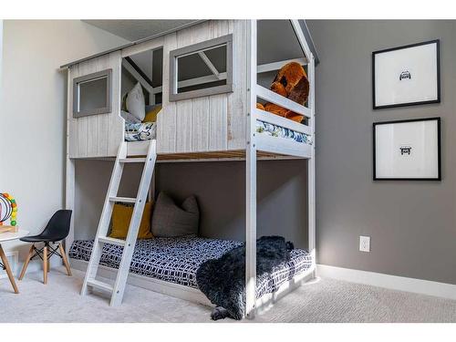 95 Homestead Park Ne, Calgary, AB - Indoor Photo Showing Bedroom