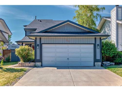 31 Shawcliffe Place Sw, Calgary, AB - Outdoor