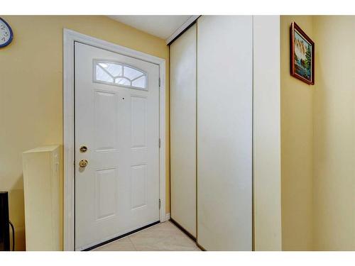 106 Woodborough Terrace Sw, Calgary, AB - Indoor Photo Showing Other Room