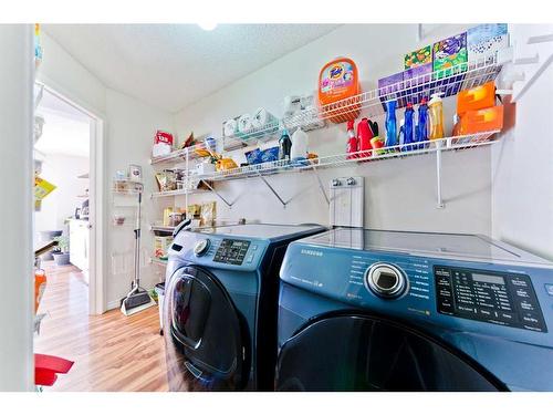 1026 Harvest Hills Drive Ne, Calgary, AB - Indoor Photo Showing Laundry Room