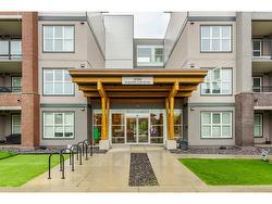 3117-95 Burma Star Road SW Calgary, AB T3E 8A9