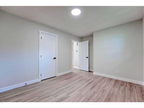 63 Fenton Road Se, Calgary, AB - Indoor Photo Showing Other Room