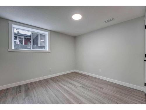 63 Fenton Road Se, Calgary, AB - Indoor Photo Showing Other Room