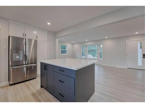 63 Fenton Road Se, Calgary, AB - Indoor Photo Showing Kitchen