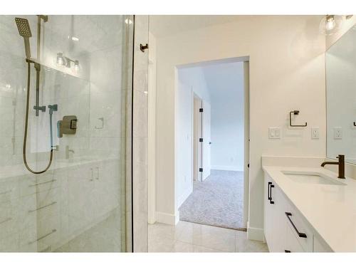 3-1927 27 Street Sw, Calgary, AB - Indoor Photo Showing Bathroom