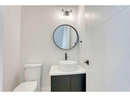 3-1927 27 Street Sw, Calgary, AB - Indoor Photo Showing Bathroom