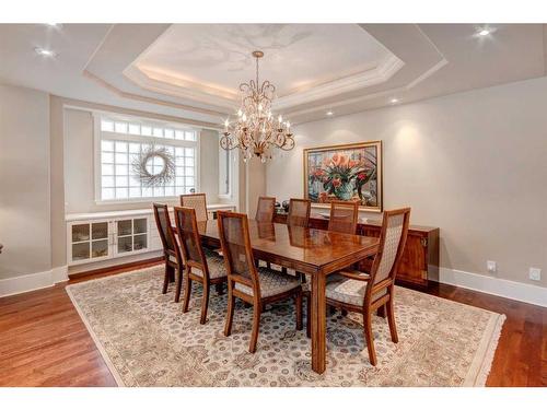 1735 31 Avenue Sw, Calgary, AB - Indoor Photo Showing Dining Room