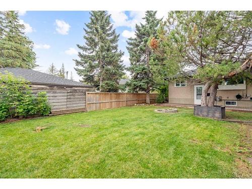 4832 Worcester Drive Sw, Calgary, AB - Outdoor