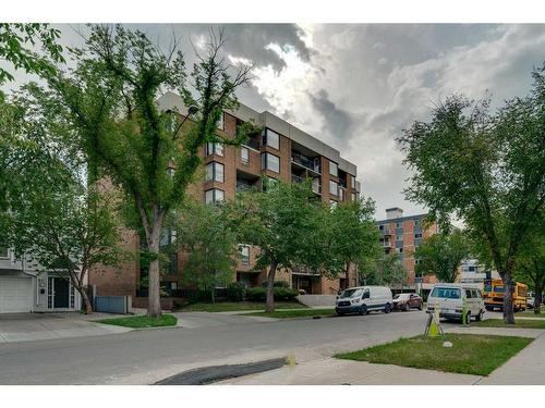 602-1123 13 Avenue Sw, Calgary, AB - Outdoor