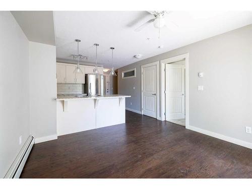 202-130 Auburn Meadows View Se, Calgary, AB - Indoor Photo Showing Kitchen