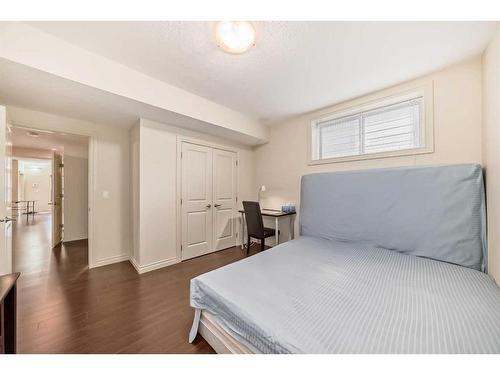 483 Evergreen Circle Sw, Calgary, AB - Indoor Photo Showing Bedroom