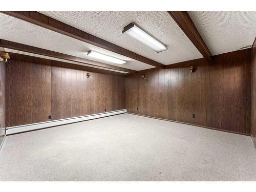 942 40 Avenue Nw, Calgary, AB - Indoor Photo Showing Basement