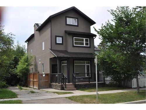 1217 18 Avenue Nw, Calgary, AB - Indoor Photo Showing Garage