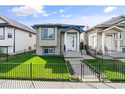 119 Taravista Drive Ne, Calgary, AB - Outdoor With Facade