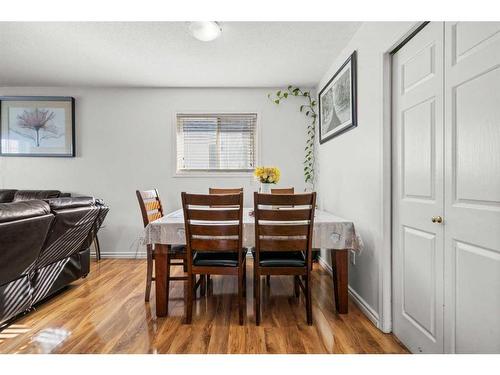 119 Taravista Drive Ne, Calgary, AB - Indoor Photo Showing Dining Room