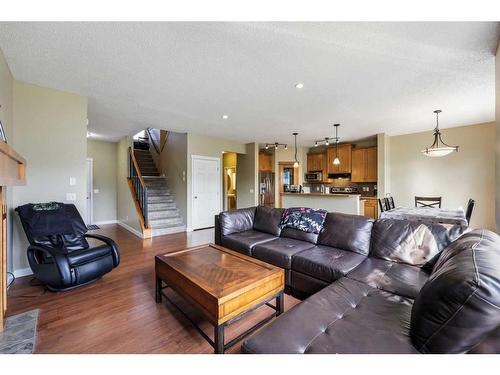 24 Copperstone Place Se, Calgary, AB - Indoor Photo Showing Living Room