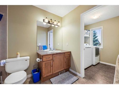 24 Copperstone Place Se, Calgary, AB - Indoor Photo Showing Bathroom