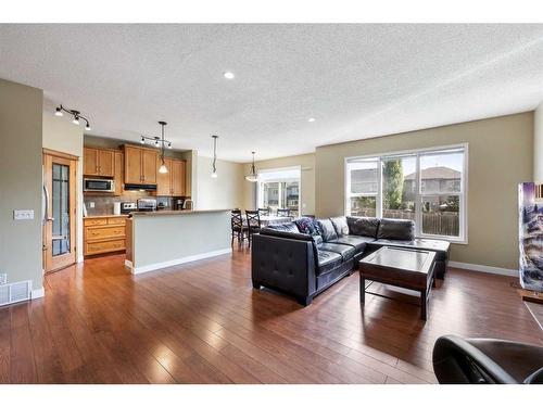 24 Copperstone Place Se, Calgary, AB - Indoor Photo Showing Other Room