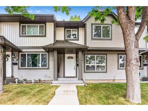 141 Woodborough Terrace Sw, Calgary, AB - Outdoor With Facade