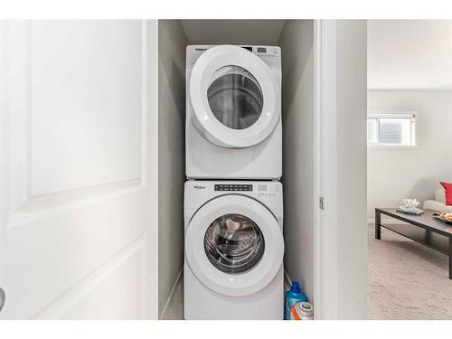 853 West Lakeview Drive, Chestermere, AB - Indoor Photo Showing Laundry Room